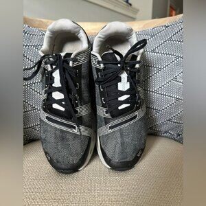 On Cloudgo Running Shoes Men Black Gray Athletic Trainer Walk 9.5